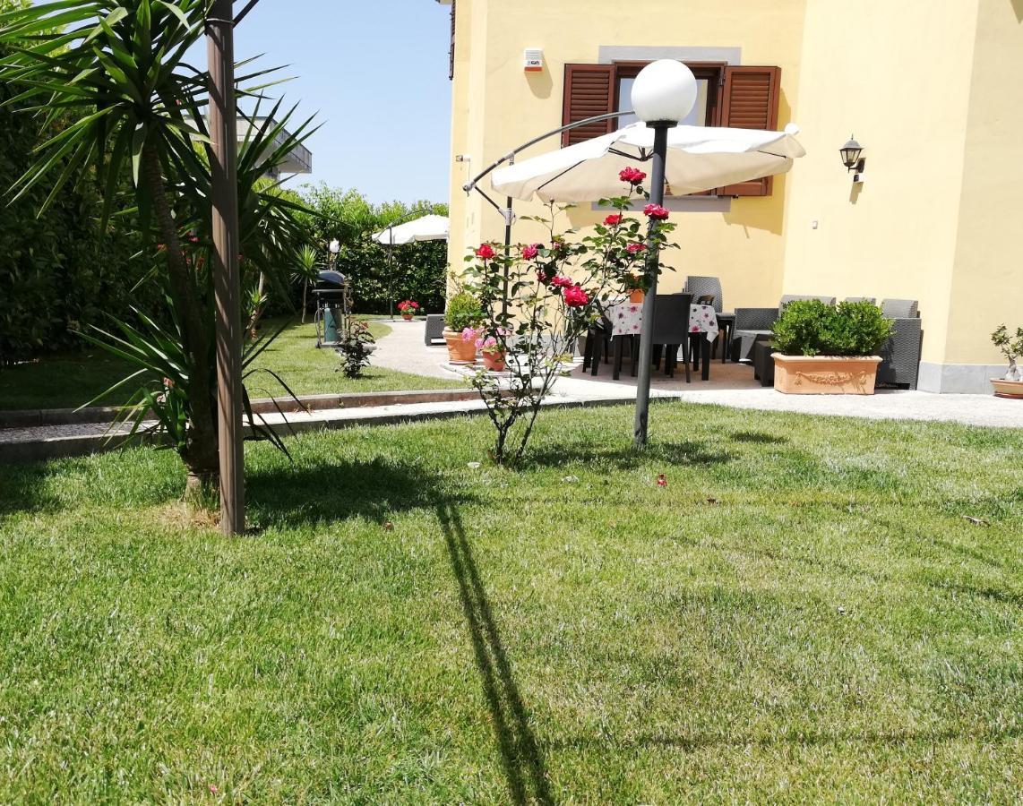 B&B Villa Rosa SantʼAntonio Abate Buitenkant foto